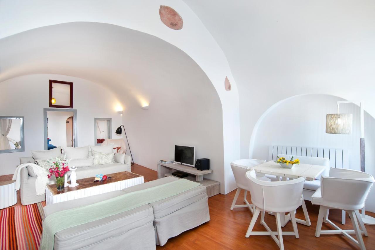 Antelmi Luxury Villa Firá Buitenkant foto