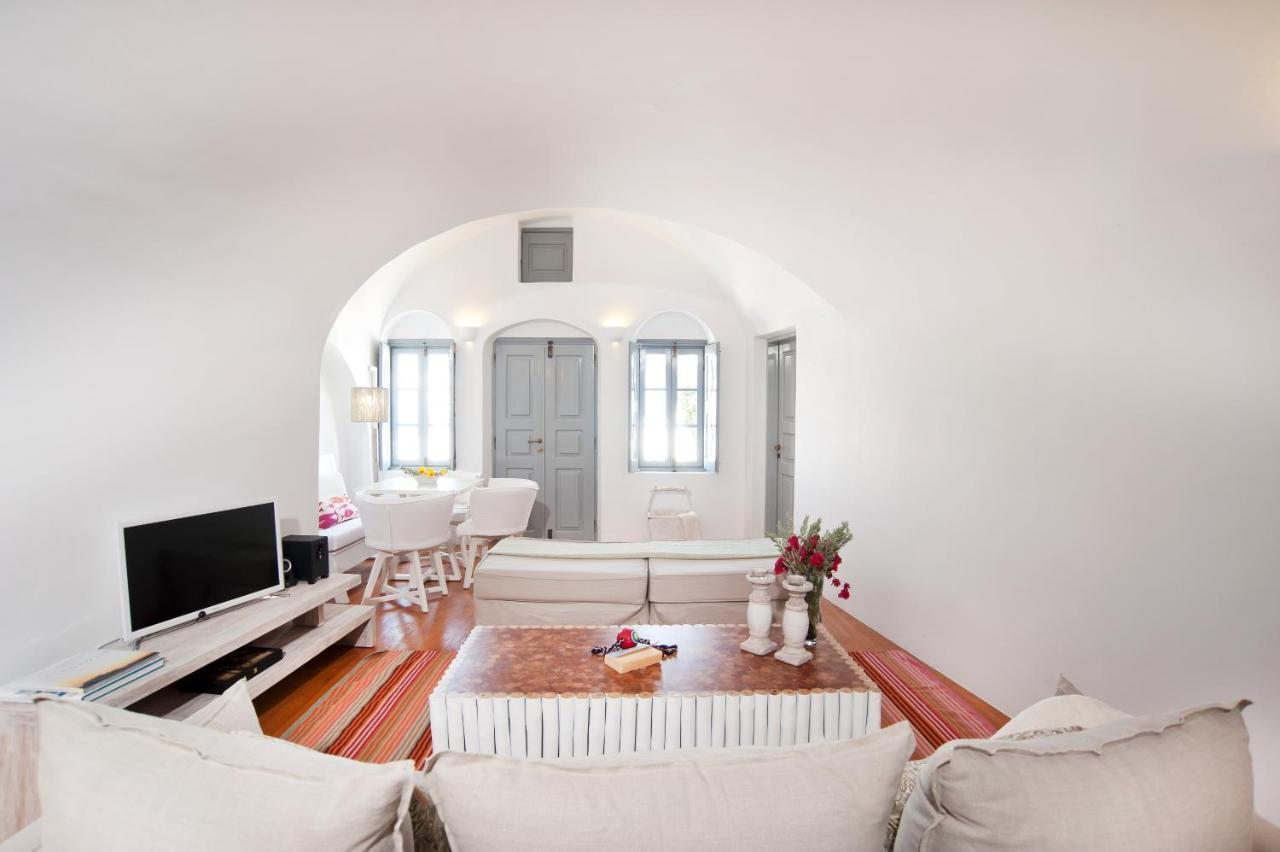 Antelmi Luxury Villa Firá Buitenkant foto